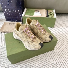 Gucci Low Shoes